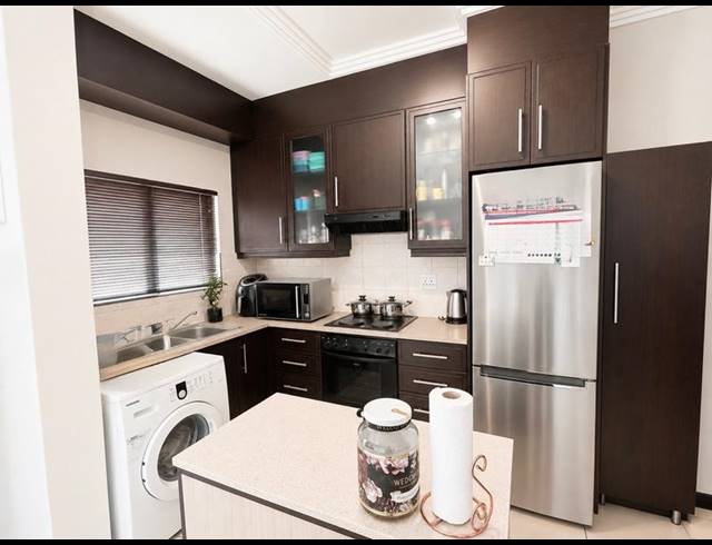 1 BEDROOM APARTMENT FOR SALE IN NEW TOWN CENTRE